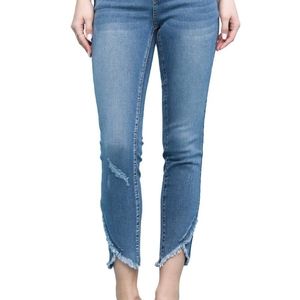 Judy Blue Tulip Hem Jeans